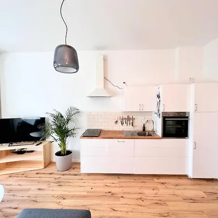 Central Apartment In Trendy Friedrichshain Berlin Exterior photo