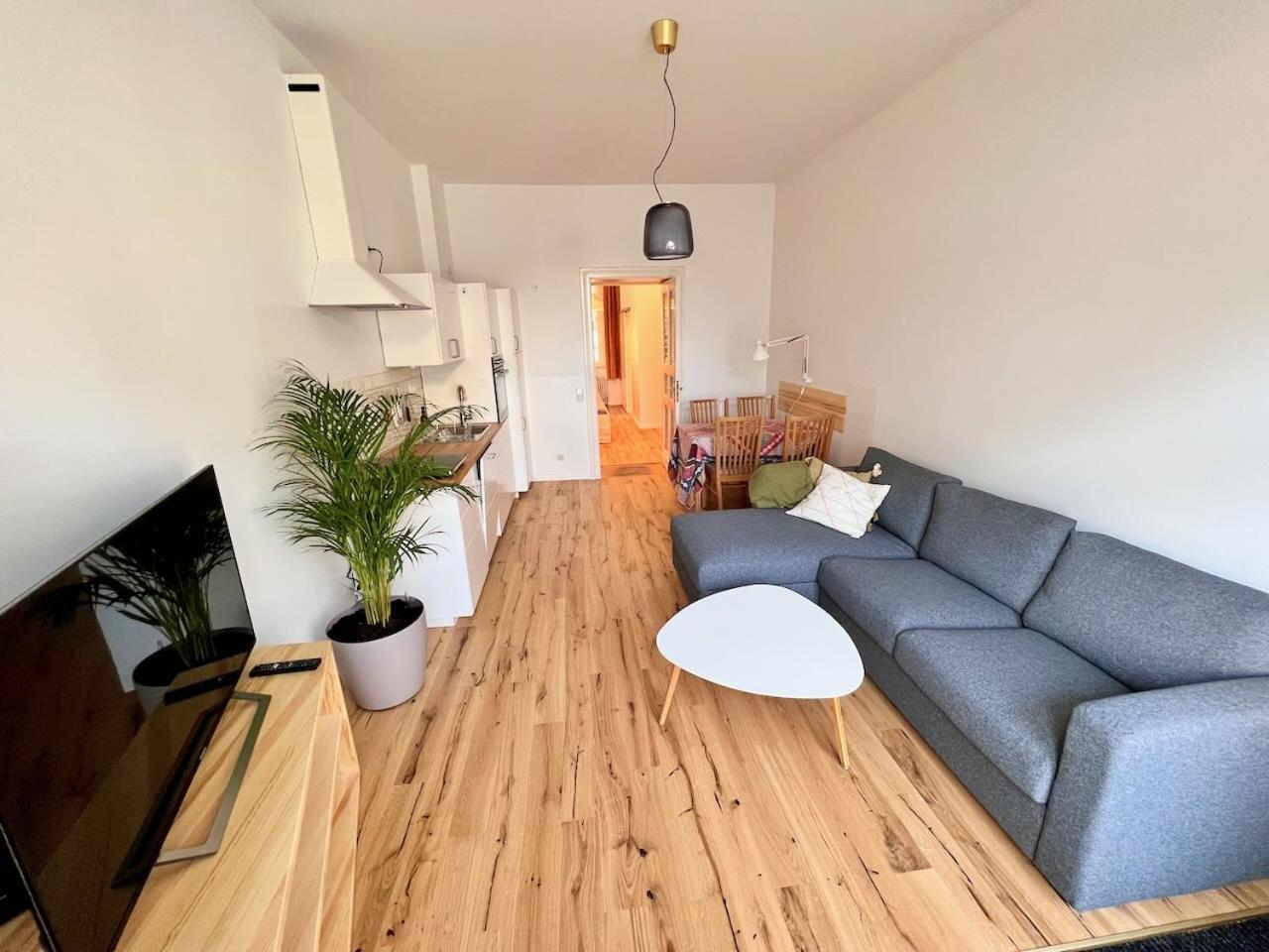 Apartment In Trendy Friedrichshain Berlin